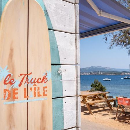 Hotel Helios & Spa - Ile Des Embiez Six-Fours-les-Plages Kültér fotó