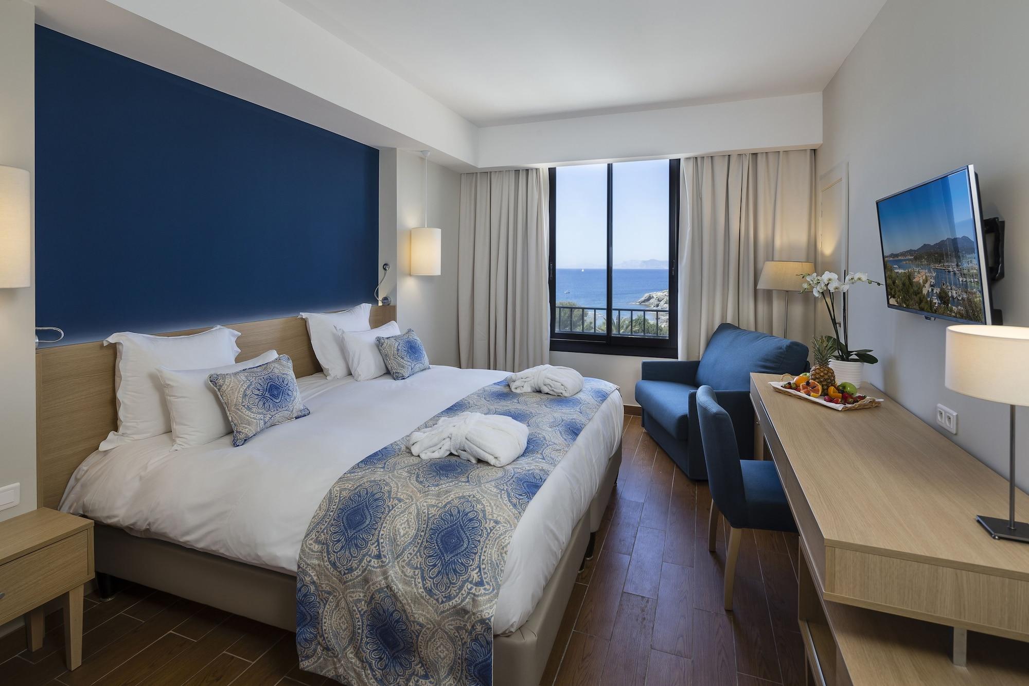 Hotel Helios & Spa - Ile Des Embiez Six-Fours-les-Plages Kültér fotó
