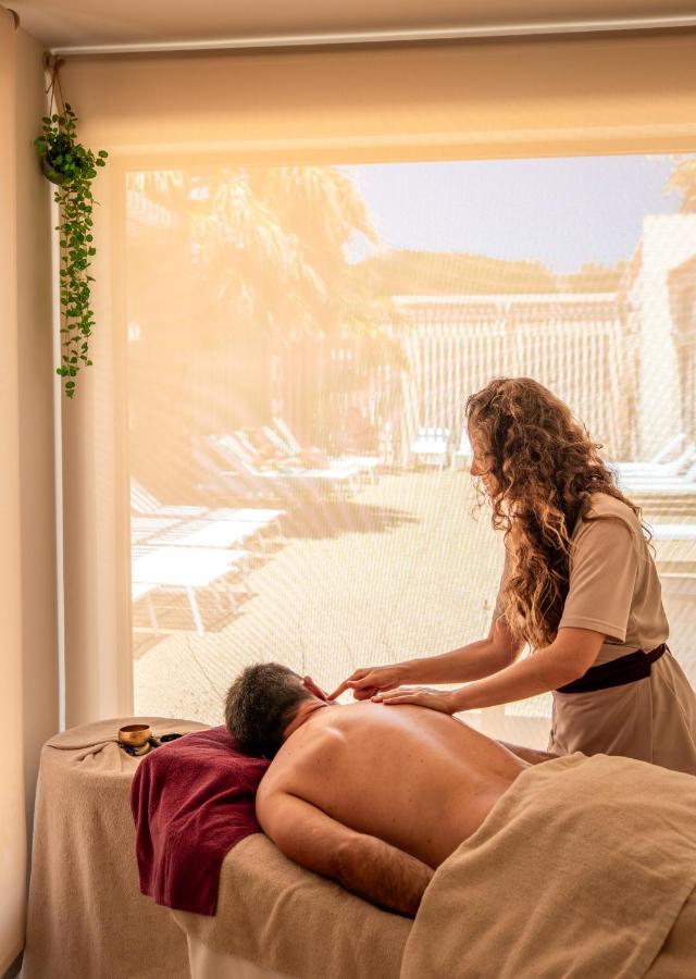 Hotel Helios & Spa - Ile Des Embiez Six-Fours-les-Plages Kültér fotó