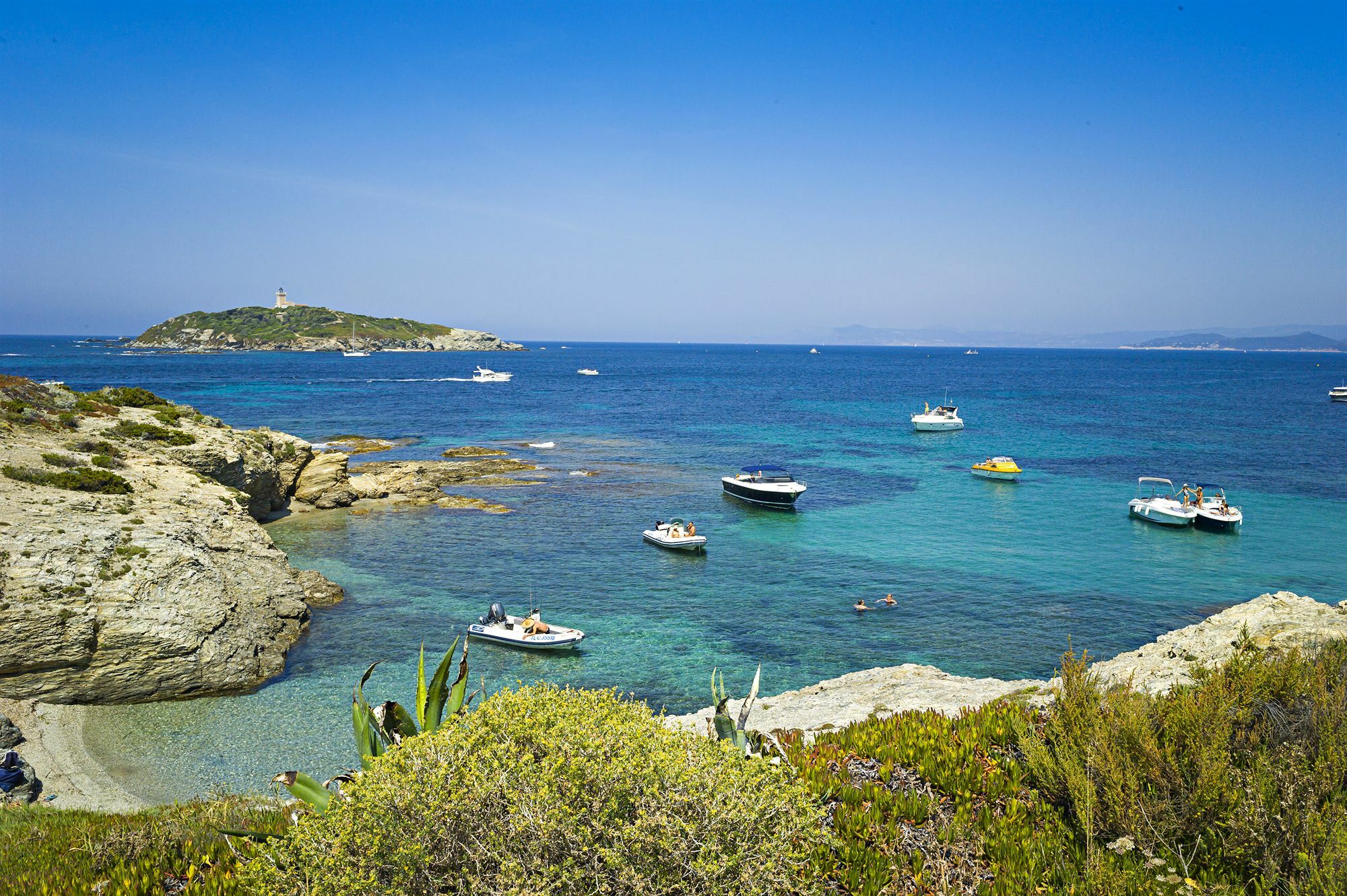 Hotel Helios & Spa - Ile Des Embiez Six-Fours-les-Plages Kültér fotó